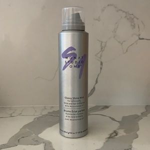 Monat glossy shine mist